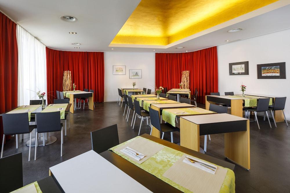 Hotel Balade Bazel Buitenkant foto